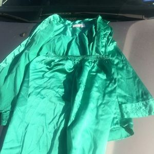 Bundle of ladies silk pajamas 2 sets of pajamas